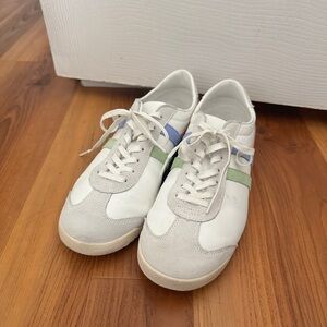 Size 10 GOLA sneakers